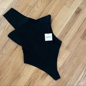 Superdown Rockie Asymmetrical One Shoulder Bodysuit